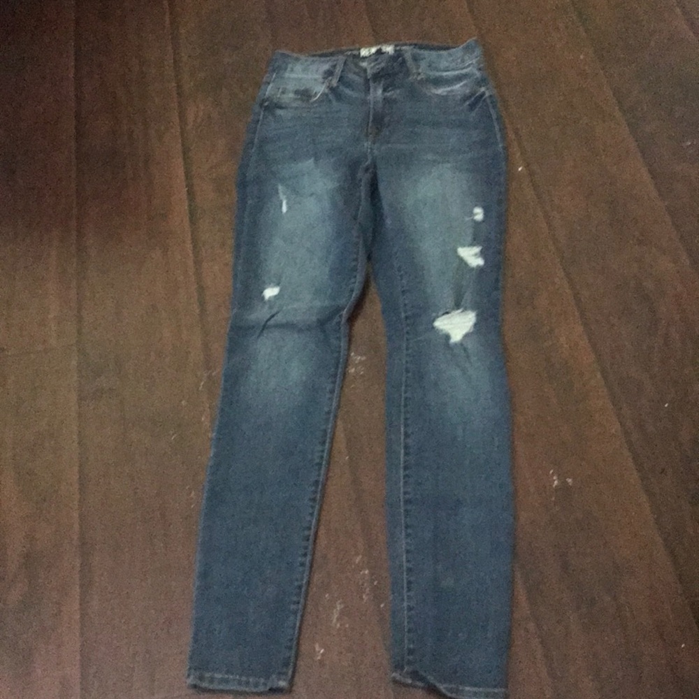 Blue Jeans With Rips for Women REWASH brand